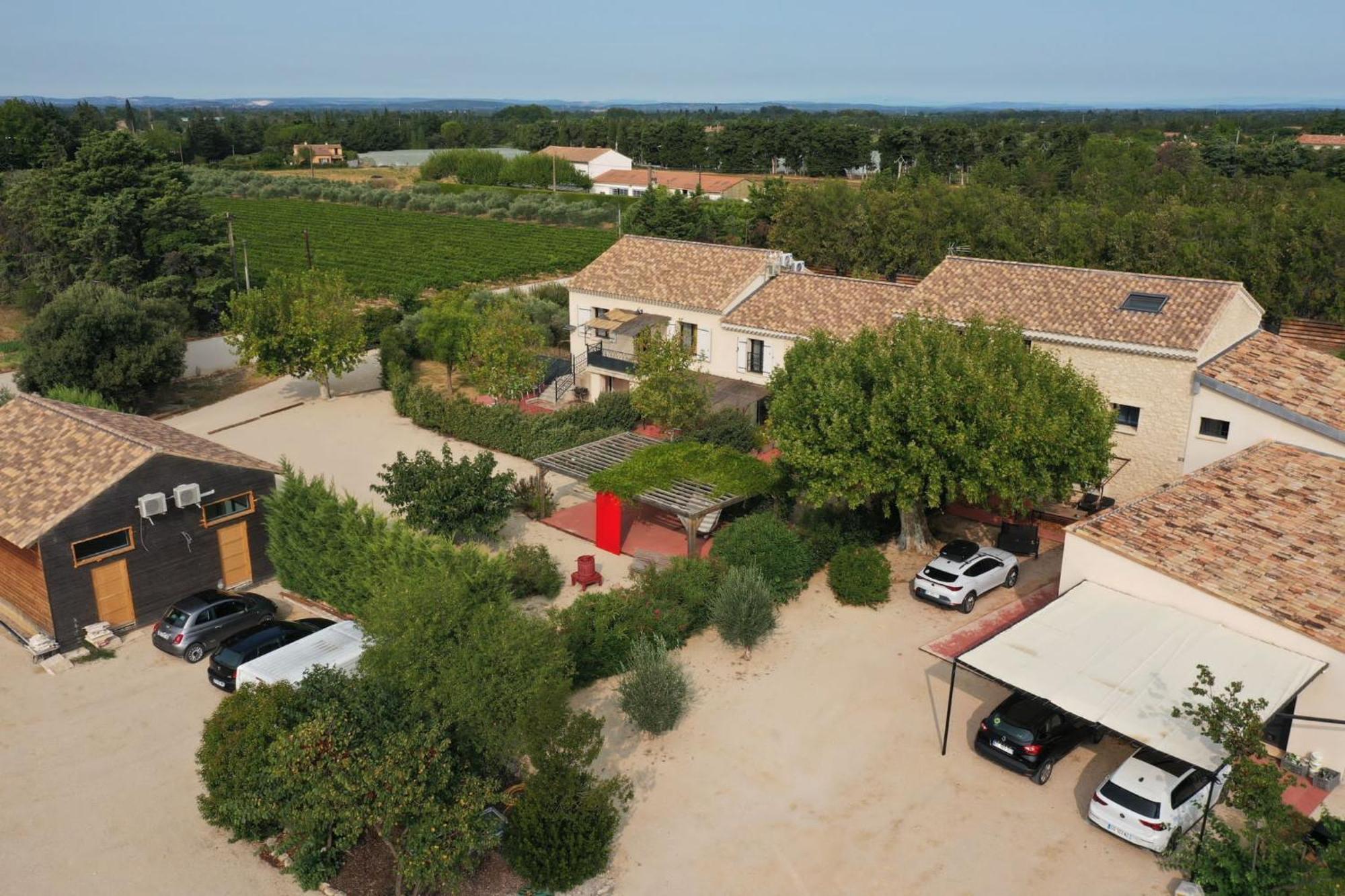 Mas Elehis En Provence *