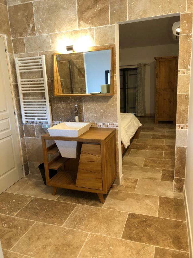 Holiday home Mas Elehis En Provence *